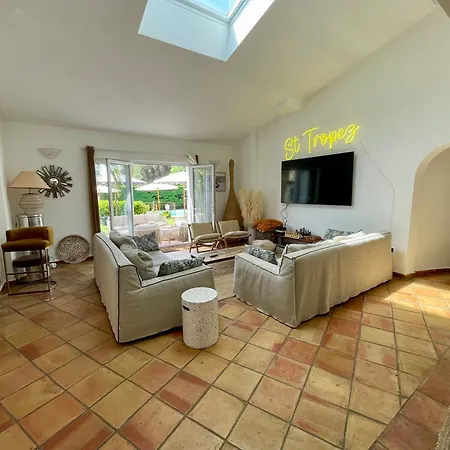 Provencale, Golfe Saint Tropez, Climatisee 12 Pers, 4 Suites, Piscine Chauffee, Hammam, Spa, Billard, Petanque, Wifi Professionnel Debit 빌라