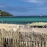 Villa Saint Tropez Climatisée 12 Personnes, Piscine Chauffée, Hammam, Spa, Billard, Wifi Débit Pro