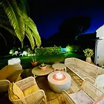 Saint Tropez Climatisée 12 Personnes, Piscine Chauffée, Hammam, Spa, Billard, Wifi Débit Pro *