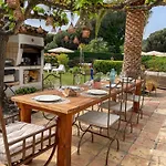 Villa Saint Tropez Climatisée 12 Personnes, Piscine Chauffée, Hammam, Spa, Billard, Wifi Débit Pro *