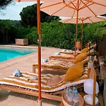 Provencale, Golfe Saint Tropez, Climatisee 12 Pers, 4 Suites, Piscine Chauffee, Hammam, Spa, Billard, Petanque, Wifi Professionnel Debit