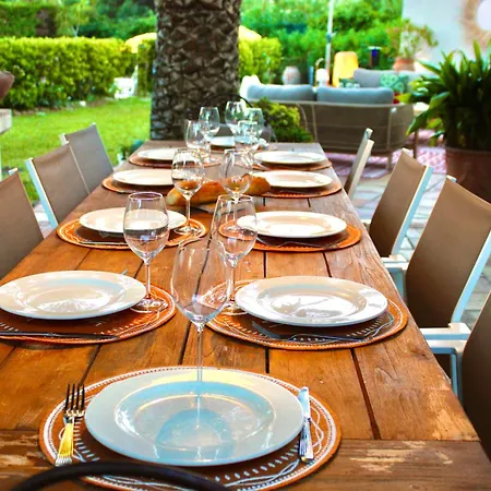 Provencale, Golfe Saint Tropez, Climatisee 12 Pers, 4 Suites, Piscine Chauffee, Hammam, Spa, Billard, Petanque, Wifi Professionnel Debit Villa *