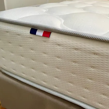 Provencale, Golfe Saint Tropez, Climatisee 12 Pers, 4 Suites, Piscine Chauffee, Hammam, Spa, Billard, Petanque, Wifi Professionnel Debit ヴィラ ガッサン