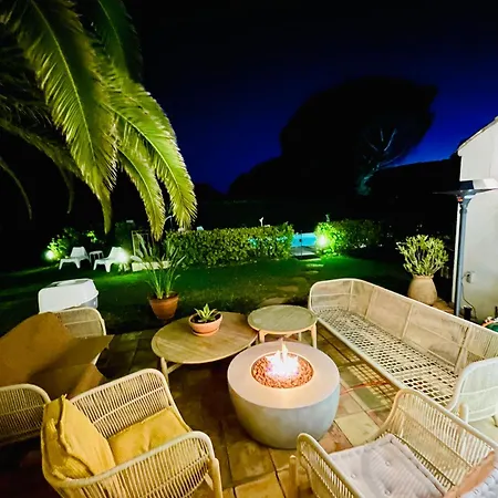 Provencale Golfe St Tropez Climatisee Piscine Chauffee, Spa, Billard, Wifi Debit Pro *