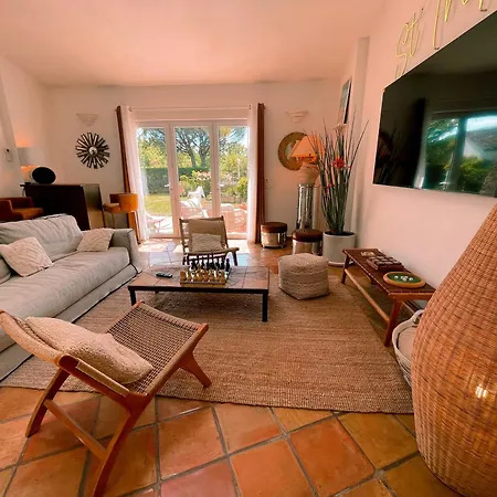 Provencale Golfe St Tropez Climatisee Piscine Chauffee, Spa, Billard, Wifi Debit Pro فيلة جاسّا