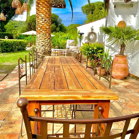 Provencale Golfe St Tropez Climatisee Piscine Chauffee, Spa, Billard, Wifi Debit Pro * Gassin