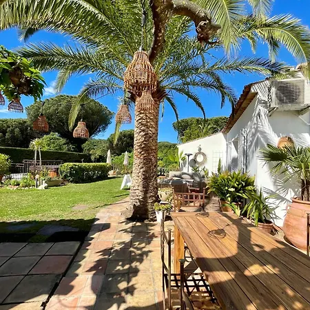 Provencale Golfe St Tropez Climatisee Piscine Chauffee, Spa, Billard, Wifi Debit Pro