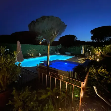 Villa Provencale Golfe St Tropez Climatisee Piscine Chauffee, Spa, Billard, Wifi Debit Pro *