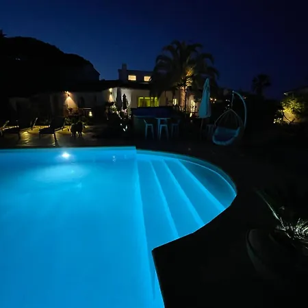Villa Provencale Golfe St Tropez Climatisee Piscine Chauffee, Spa, Billard, Wifi Debit Pro Gassin