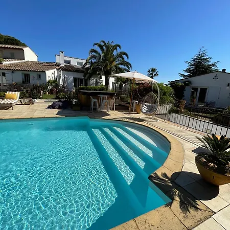 Provencale Golfe St Tropez Climatisee Piscine Chauffee, Spa, Billard, Wifi Debit Pro Gassin