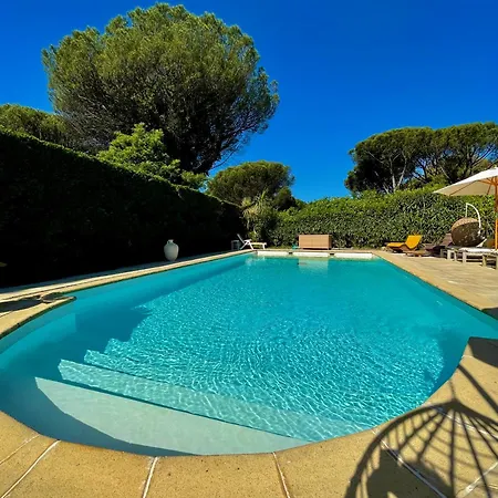 Provencale Golfe St Tropez Climatisee Piscine Chauffee, Spa, Billard, Wifi Debit Pro Villa *