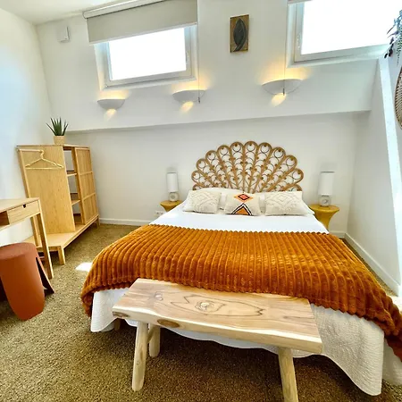 Provencale, Golfe Saint Tropez, Climatisee 12 Pers, 4 Suites, Piscine Chauffee, Hammam, Spa, Billard, Petanque, Wifi Professionnel Debit