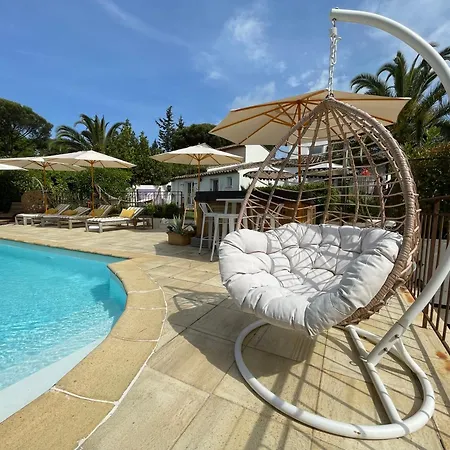 فيلة Provencale, Golfe Saint Tropez, Climatisee 12 Pers, 4 Suites, Piscine Chauffee, Hammam, Spa, Billard, Petanque, Wifi Professionnel Debit *