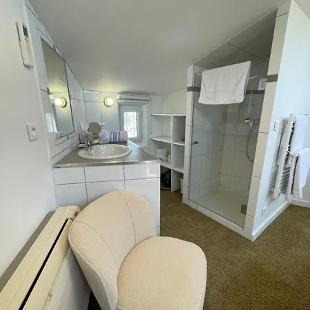 Provencale, Golfe Saint Tropez, Climatisee 12 Pers, 4 Suites, Piscine Chauffee, Hammam, Spa, Billard, Petanque, Wifi Professionnel Debit ヴィラ *