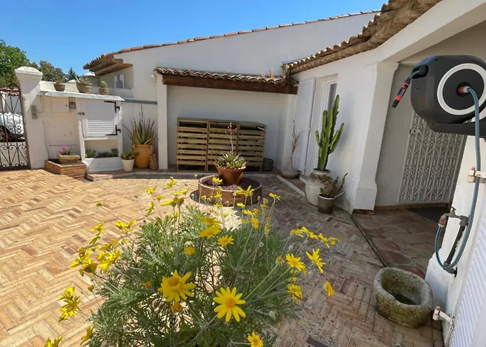 Provencale, Golfe Saint Tropez, Climatisee 12 Pers, 4 Suites, Piscine Chauffee, Hammam, Spa, Billard, Petanque, Wifi Professionnel Debit